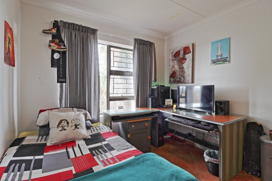 3 Bedroom Property for Sale in Hartenbos Heuwels Western Cape